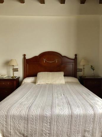 Imagen de la habitación del Hotel Rural Rey Chindasvinto. Foto 8