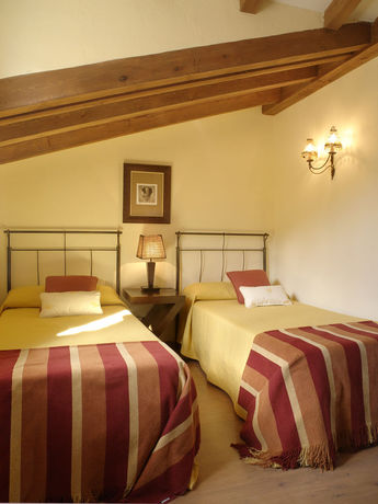 Imagen de la habitación del Hotel Rural Ribera Del Corneja. Foto 4
