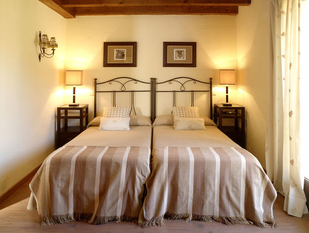 Imagen de los interiores del Hotel Rural Ribera Del Corneja. Foto 8