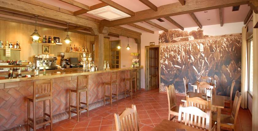 Imagen del bar/restaurante del Hotel Rural Robles. Foto 5