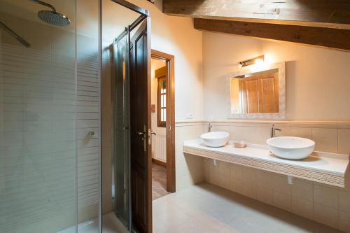 Imagen general del Hotel Rural Rural Foncubierta. Foto 4