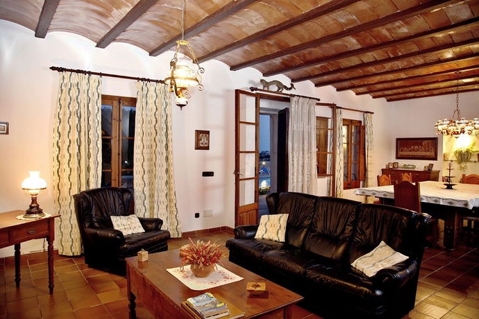 Imagen de los interiores del Hotel Rural S'Hort des Tur&Atilde;&sup3;. Foto 9