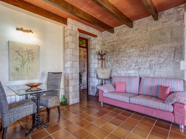 Imagen de los interiores del Hotel Rural S'Hort des Tur&Atilde;&sup3;. Foto 10