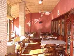 Imagen del bar/restaurante del Hotel Rural SPA TUNEL DEL HADA. Foto 3