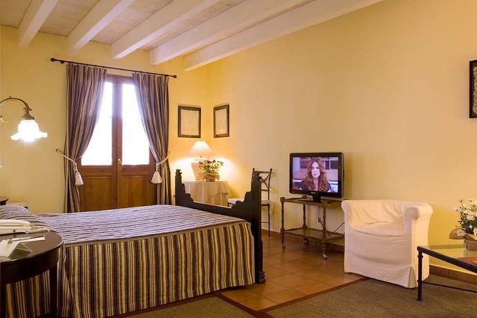 Imagen de la habitación del Hotel Rural Sant Ignasi. Foto 8