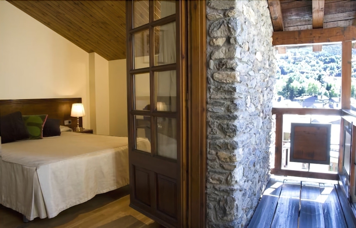 Imagen de la habitación del Hotel Rural Santa Bàrbara De La Vall D'ordino. Foto 7
