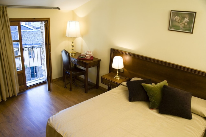 Imagen de la habitación del Hotel Rural Santa Bàrbara De La Vall D'ordino. Foto 8