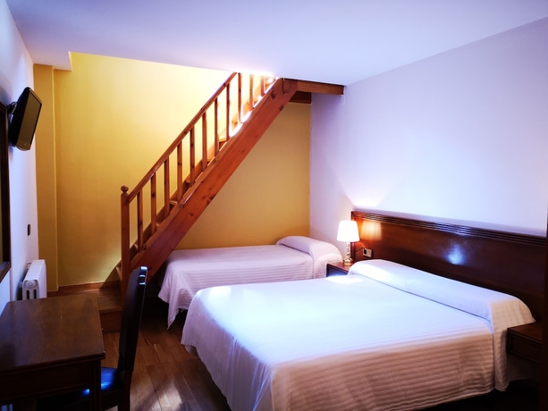 Imagen de la habitación del Hotel Rural Santa Bàrbara De La Vall D'ordino. Foto 10