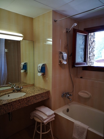 Imagen de la habitación del Hotel Rural Santa Bàrbara De La Vall D'ordino. Foto 17