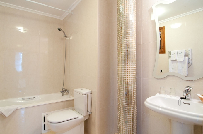 Imagen de la habitación del Hotel Rural Segles. Foto 11