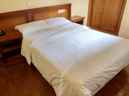 Imagen de la habitación del Hotel Rural Sierra Oriente. Foto 4