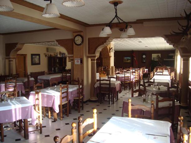 Imagen del bar/restaurante del Hotel Rural Suiza, Bronchales . Foto 2