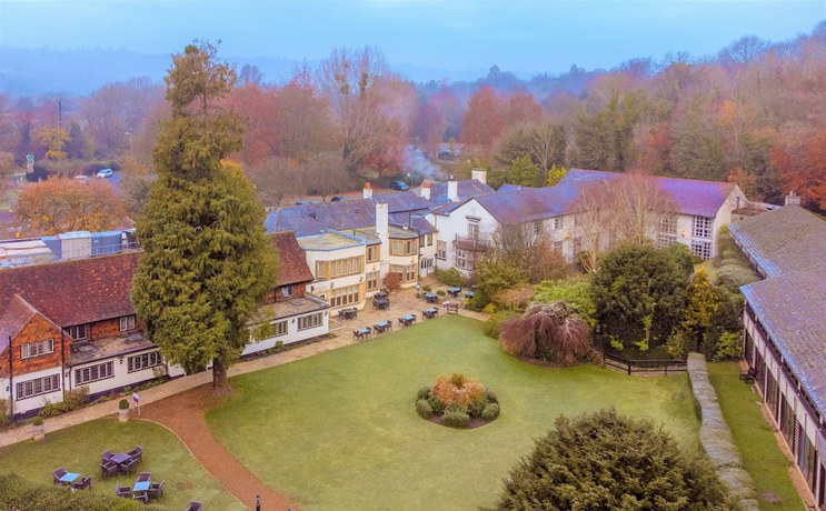 Imagen general del Hotel Rural Sunday Hotels Box Hill. Foto 1