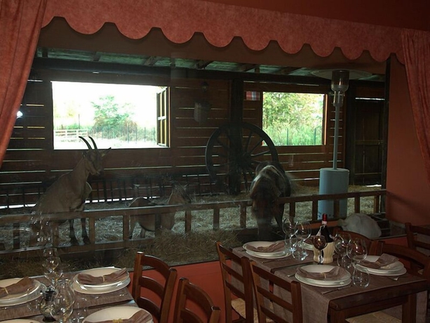 Imagen del bar/restaurante del Hotel Rural Tenuta Del Vecchio Mulino. Foto 2