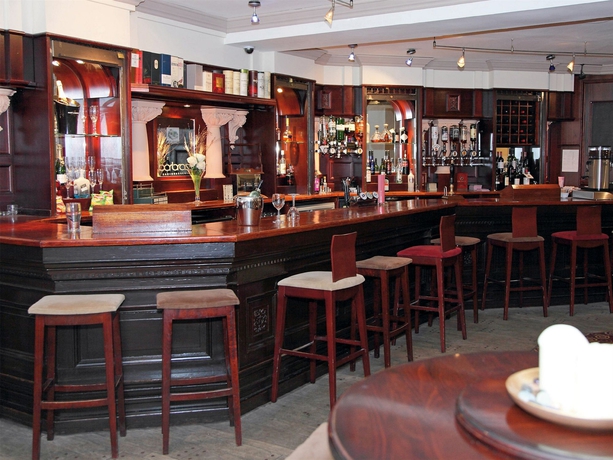 Imagen del bar/restaurante del Hotel Rural The Lymm. Foto 3