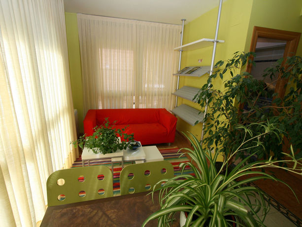 Imagen de los interiores del Hotel Rural Tierras Del Cid. Foto 10