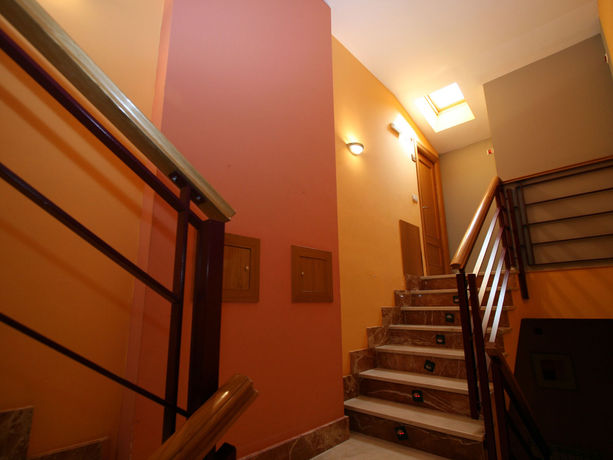 Imagen de los interiores del Hotel Rural Tierras Del Cid. Foto 11