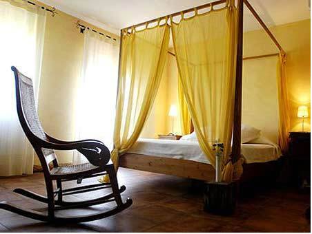 Imagen de la habitación del Hotel Rural Tres Mentiras. Foto 16