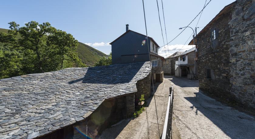 Imagen general del Hotel Rural Valle De Ancares. Foto 6