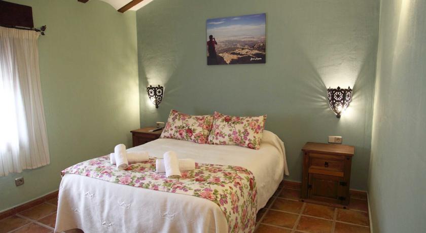 Imagen general del Hotel Rural Valle Del Turrilla. Foto 4