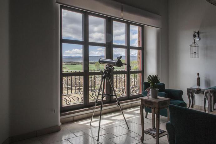 Imagen de los interiores del Hotel Rural Via Avis. Foto 10