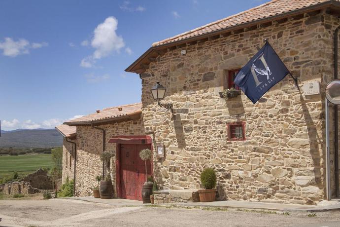 Imagen de los exteriores del Hotel Rural Via Avis. Foto 9