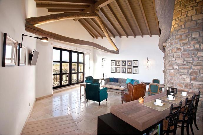 Imagen de los interiores del Hotel Rural Via Avis. Foto 13