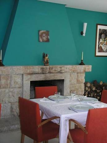 Imagen del bar/restaurante del Hotel Rural Villarromana. Foto 2