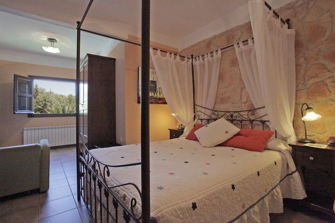 Imagen de la habitación del Hotel Rural Xerete. Foto 3