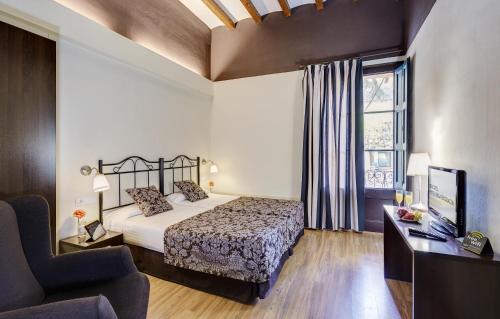 Imagen general del Hotel Rural Y Apartamentos Villa Engracia. Foto 8