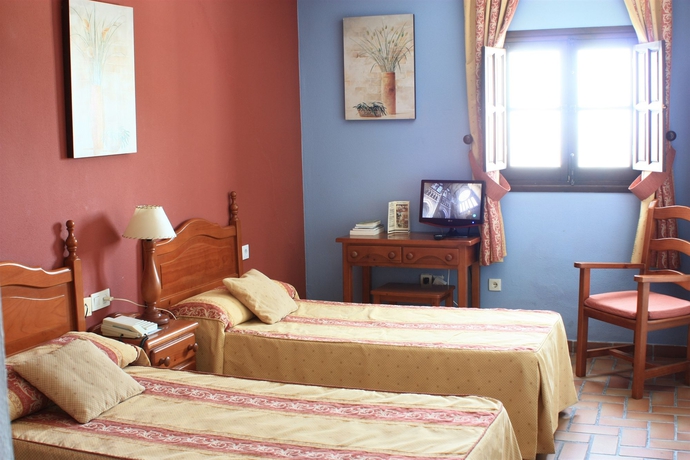 Imagen de la habitación del Hotel Rural Zuhayra. Foto 4
