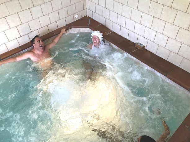 Imagen de la piscina del Hotel Rural y SPA La Senda de los Caracoles. Foto 17