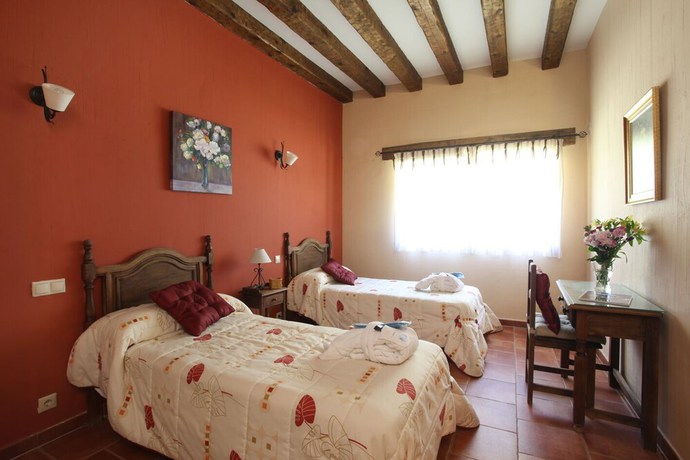 Imagen de la habitación del Hotel Rural y SPA La Senda de los Caracoles. Foto 9