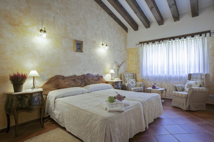 Imagen de la habitación del Hotel Rural y SPA La Senda de los Caracoles. Foto 11