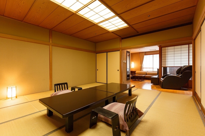 Imagen de la habitación del Hotel Rurikoh. Foto 15