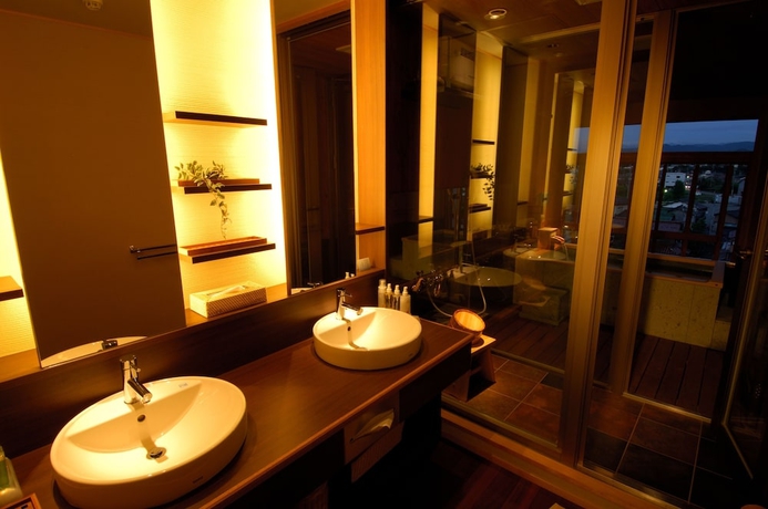 Imagen de la habitación del Hotel Rurikoh. Foto 16