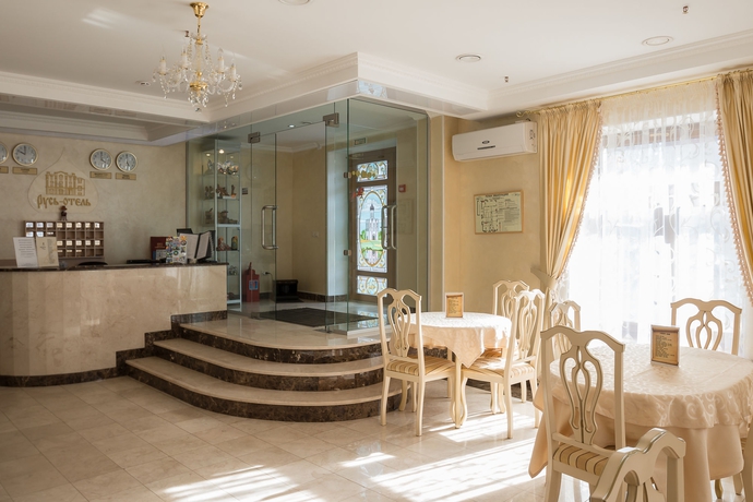 Imagen del bar/restaurante del Hotel Rus, Vlad&iacute;mir. Foto 2