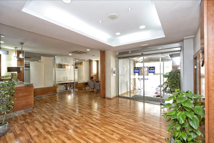 Imagen de los interiores del Hotel Rusadir. Foto 18