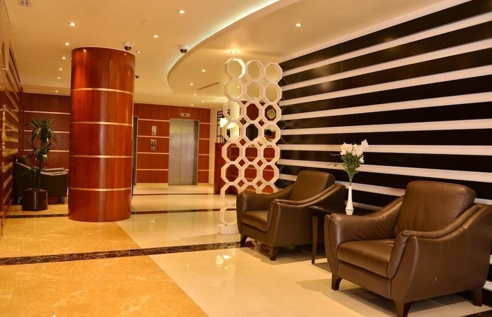 Imagen de los interiores del Hotel Rush Inn. Foto 13