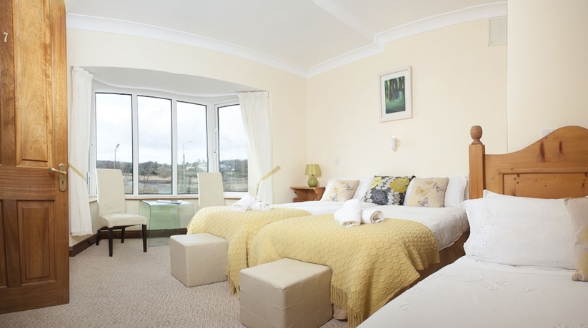 Imagen de la habitación del Hotel Rusheen Bay House. Foto 9