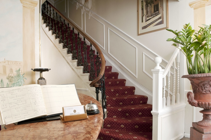 Imagen de los interiores del Hotel Rushmore. Foto 13