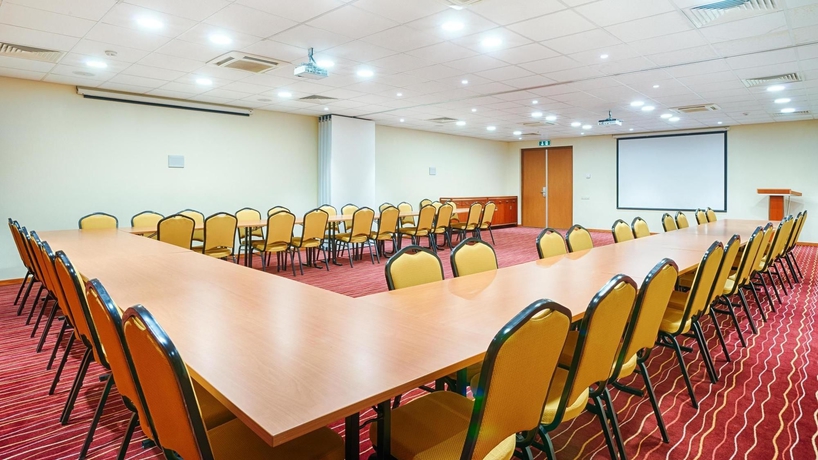 Imagen de los interiores del Hotel Rushotel. Foto 13