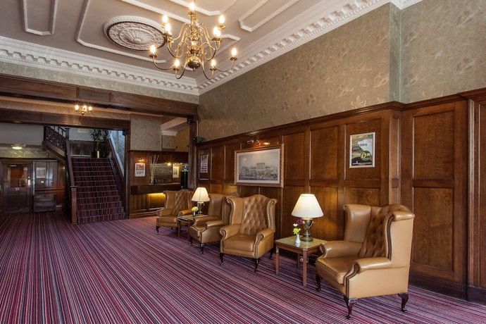 Imagen de los interiores del Hotel Russ Hill. Foto 18