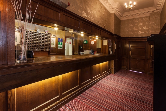 Imagen de los interiores del Hotel Russ Hill. Foto 19