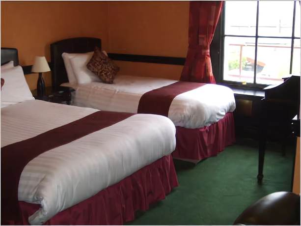 Imagen de la habitación del Hotel Russell Court, Dubl&iacute;n. Foto 5