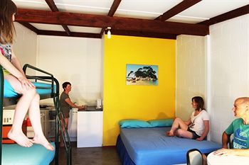 Imagen general del Hotel Russell - Orongo Bay Holiday Park. Foto 3