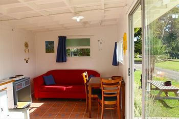 Imagen general del Hotel Russell - Orongo Bay Holiday Park. Foto 12