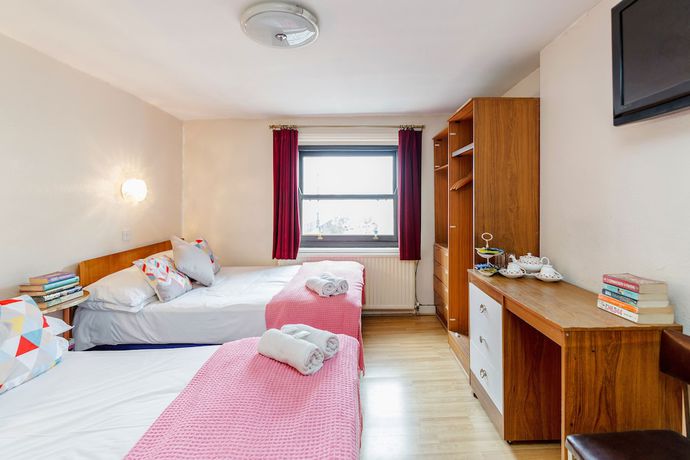 Imagen de la habitación del Hotel Russell Square. Foto 11