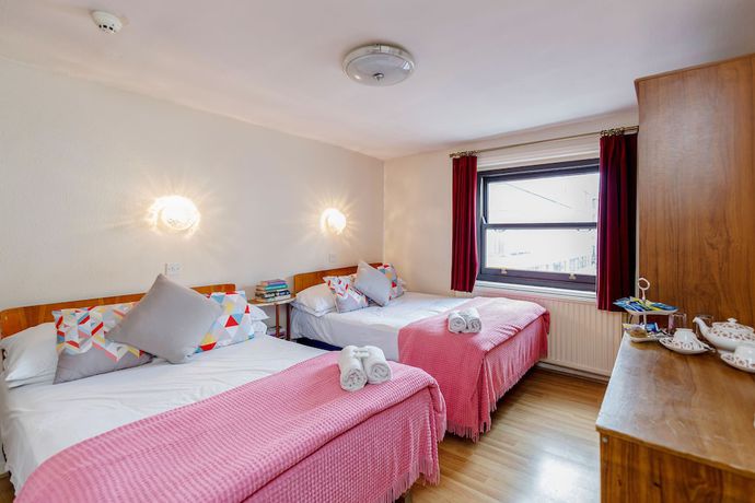 Imagen de la habitación del Hotel Russell Square. Foto 13