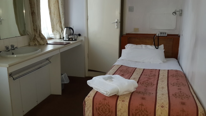 Imagen de la habitación del Hotel Russell, Tunbridge Wells. Foto 18